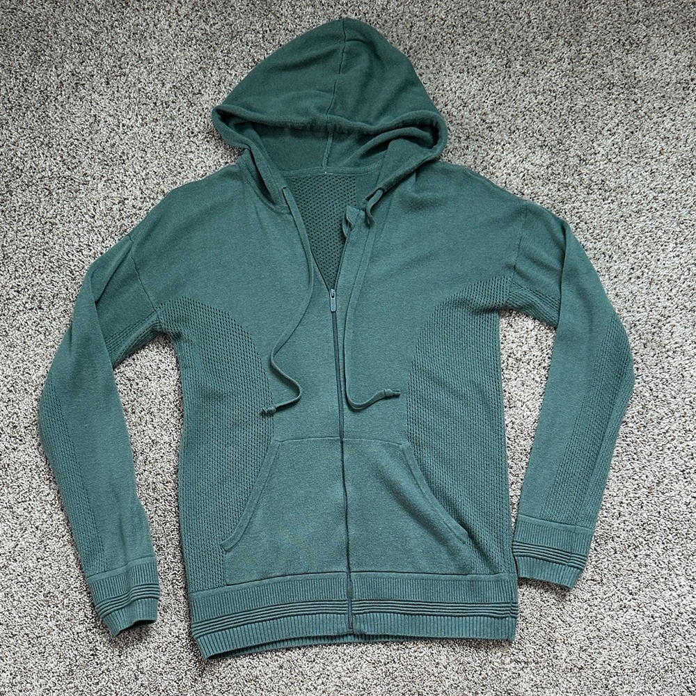 lululemon athletica Wake Up & Go Sweater